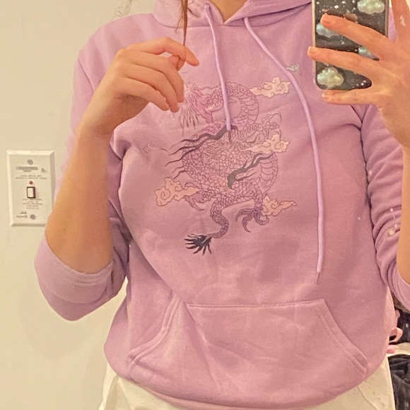 Purple dragon hoodie - Picture 1 of 3